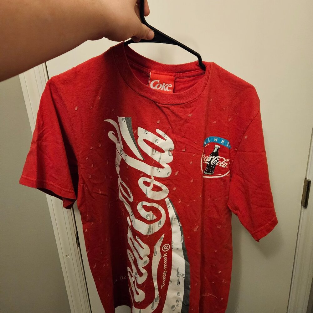 Vintage 1990s Coca-Cola t-shirt large